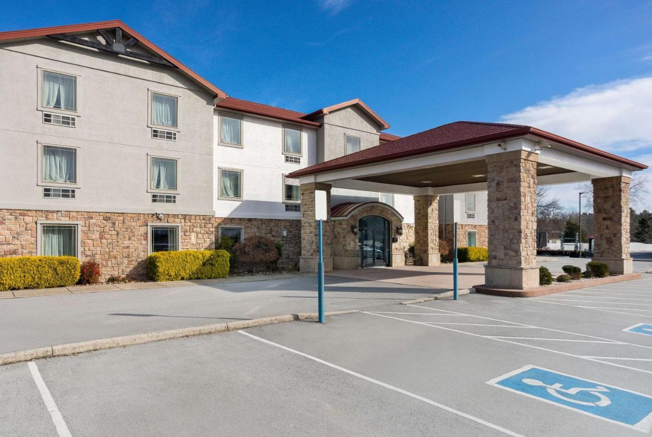 Quality Inn & Suites Monterey, Tn - Crossville, Tn ภายนอก รูปภาพ