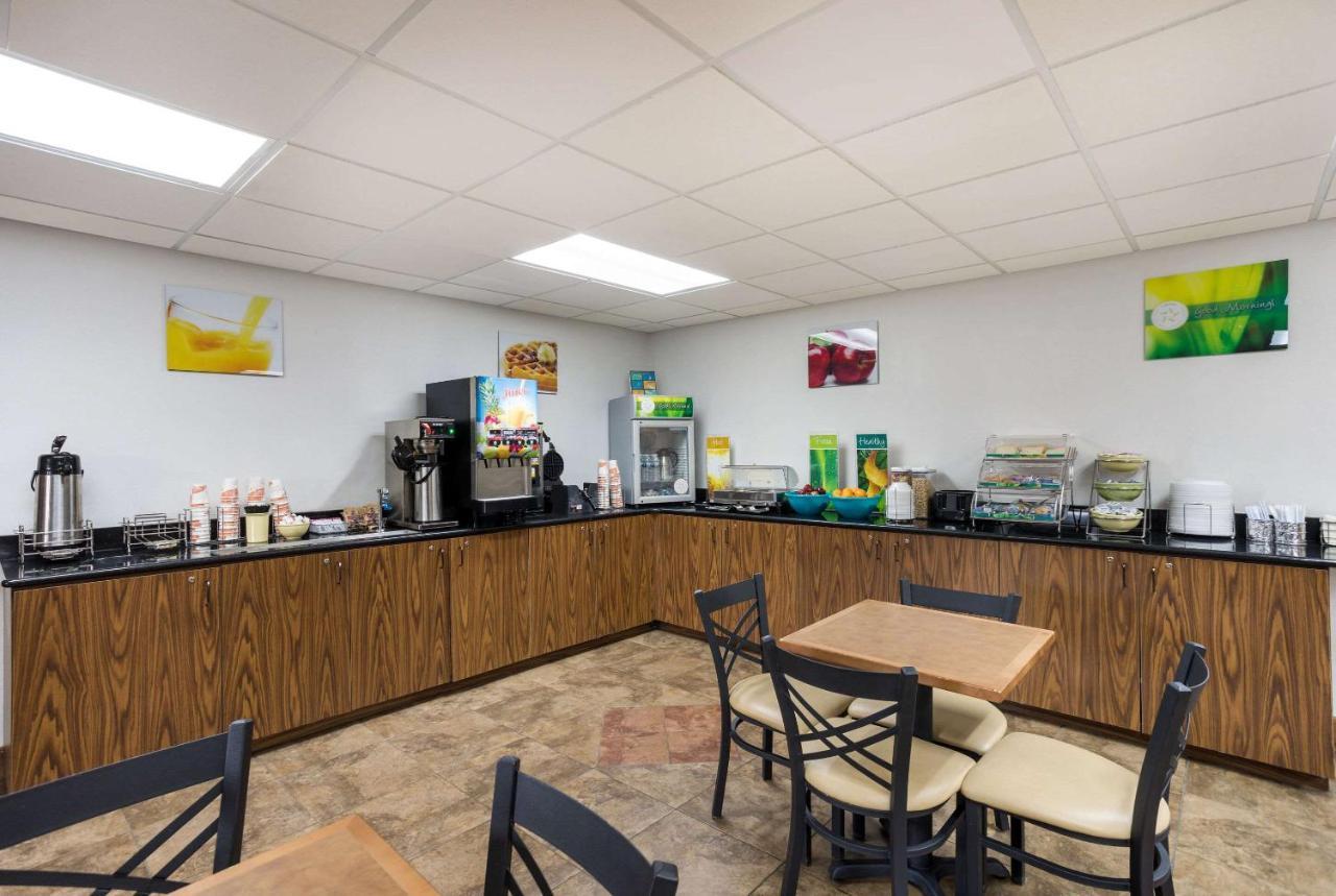Quality Inn & Suites Monterey, Tn - Crossville, Tn ภายนอก รูปภาพ