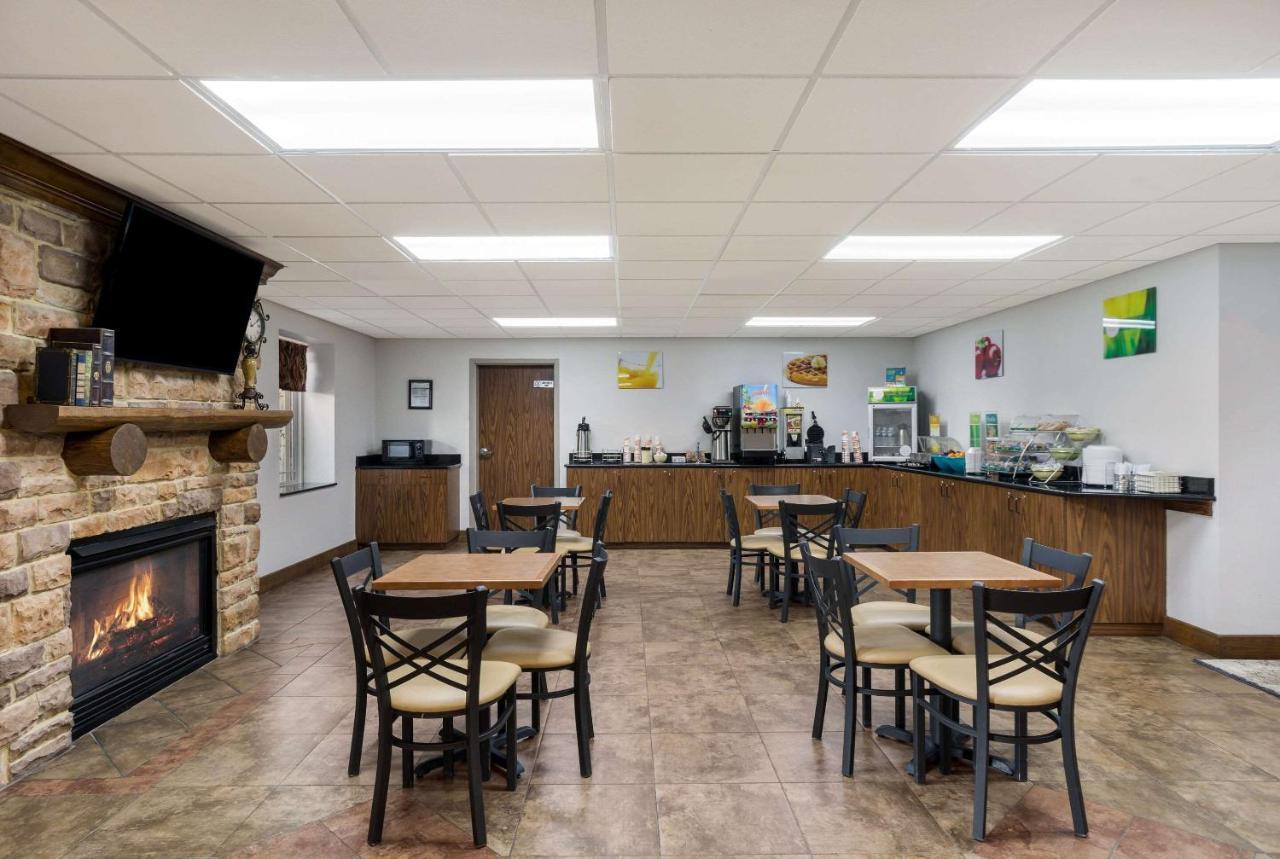 Quality Inn & Suites Monterey, Tn - Crossville, Tn ภายนอก รูปภาพ