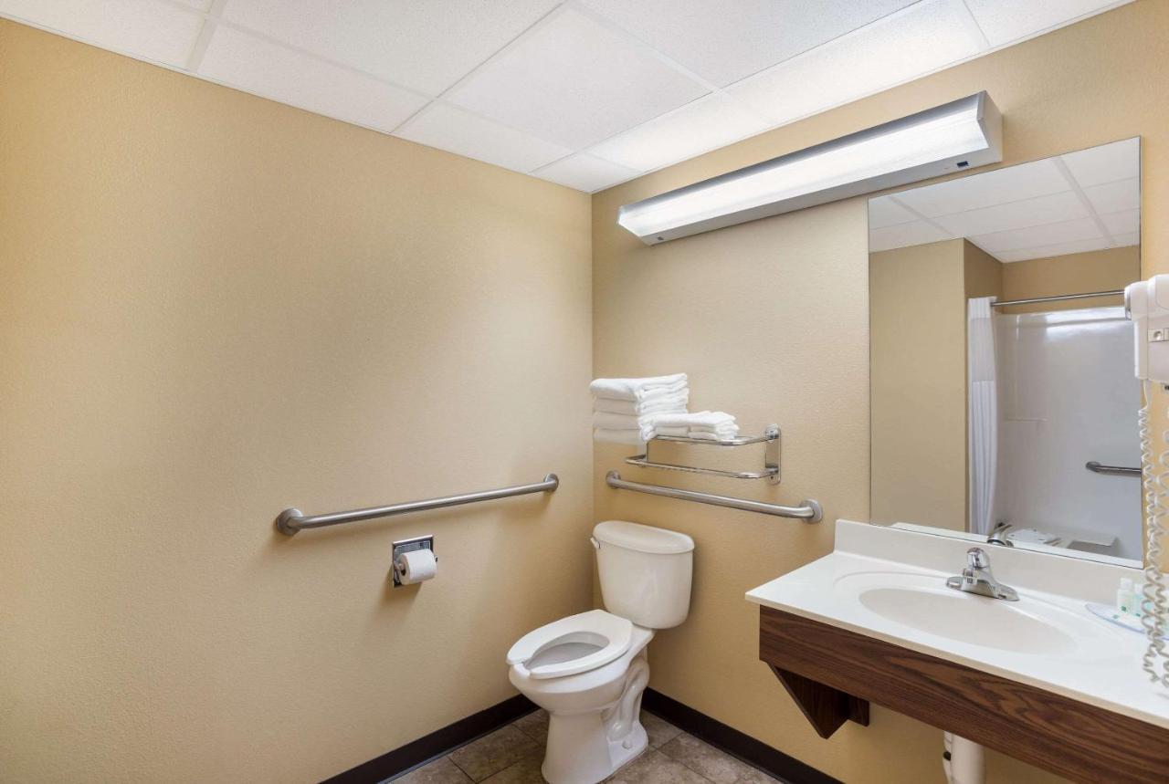 Quality Inn & Suites Monterey, Tn - Crossville, Tn ภายนอก รูปภาพ