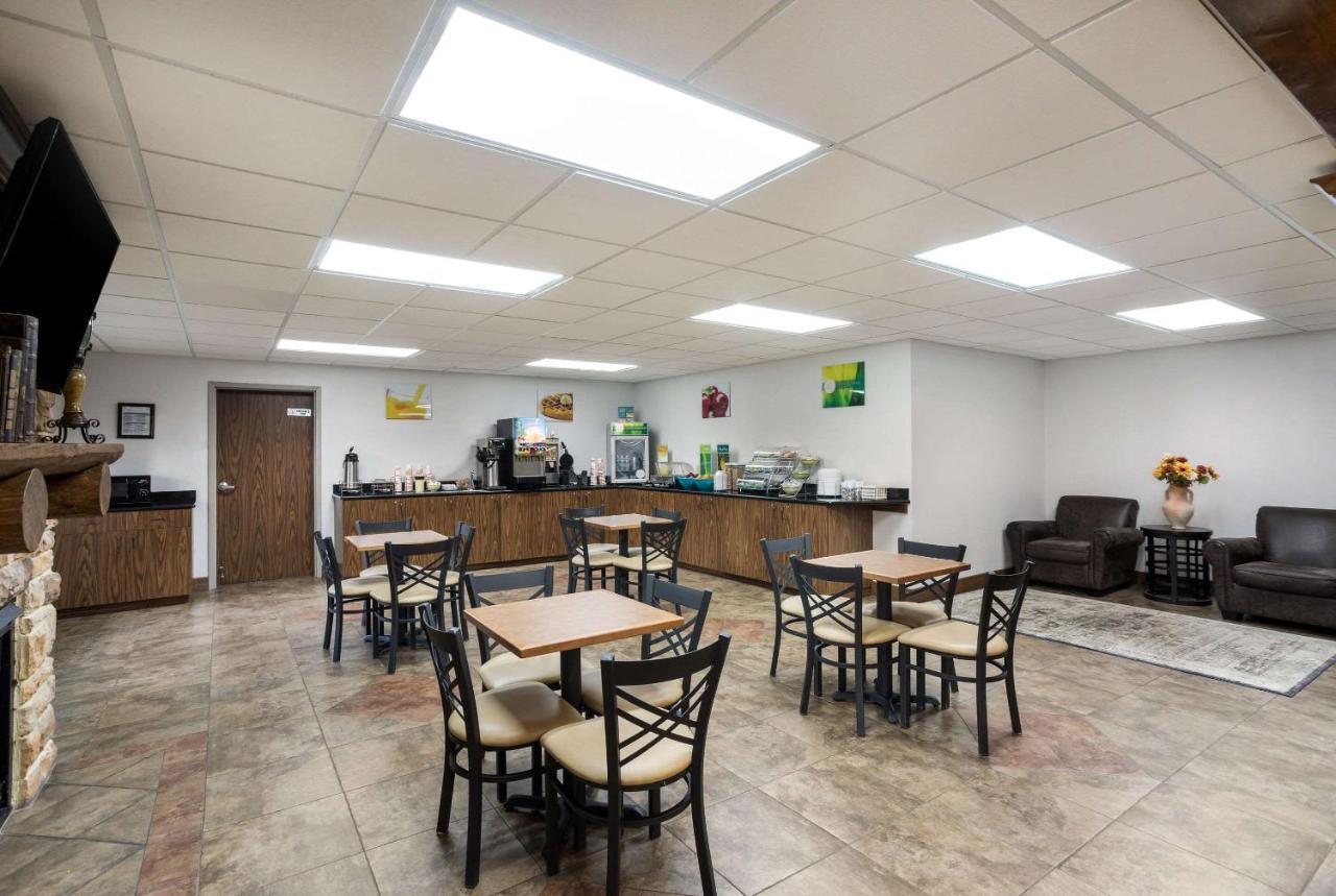 Quality Inn & Suites Monterey, Tn - Crossville, Tn ภายนอก รูปภาพ