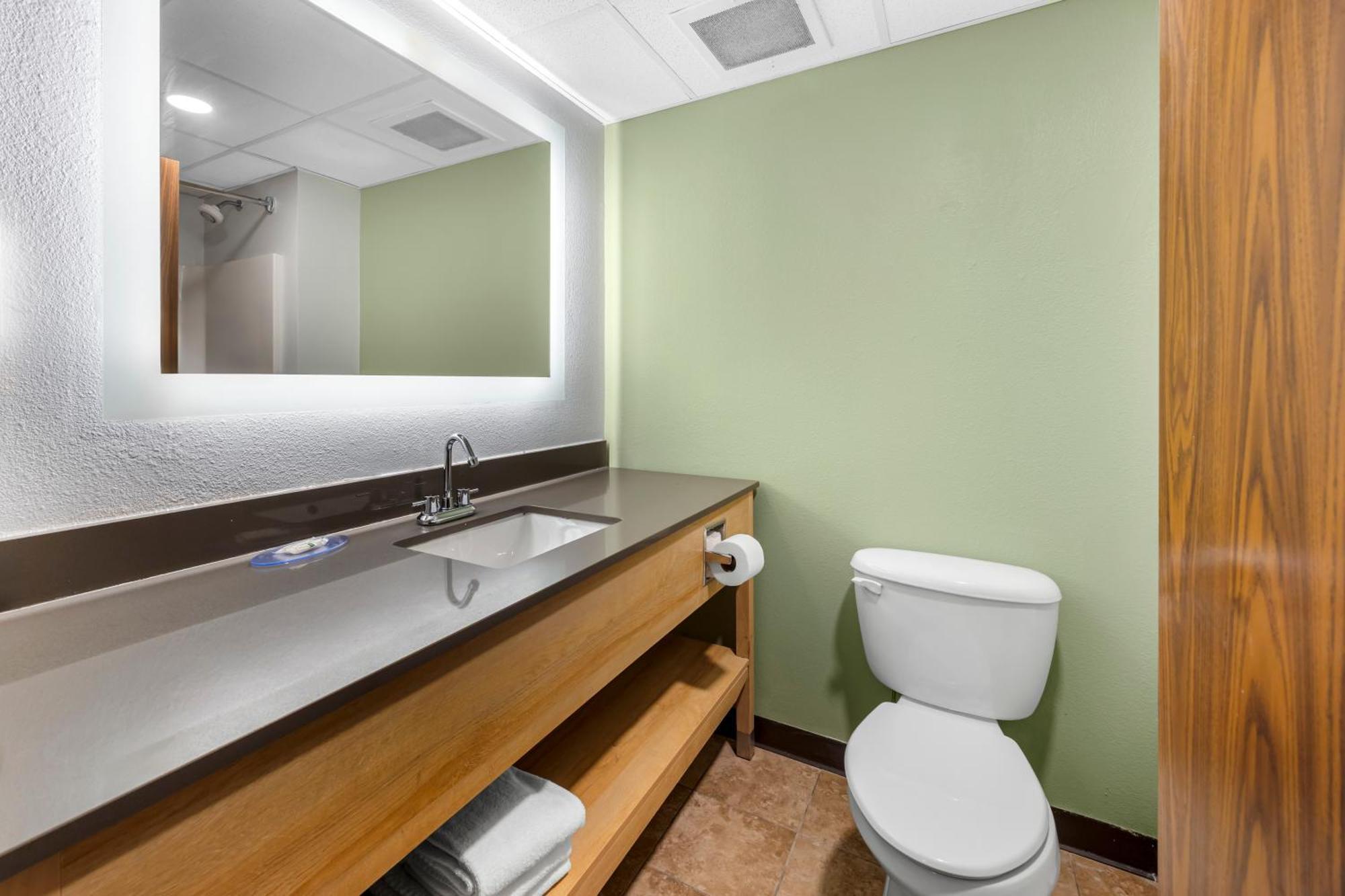 Quality Inn & Suites Monterey, Tn - Crossville, Tn ภายนอก รูปภาพ