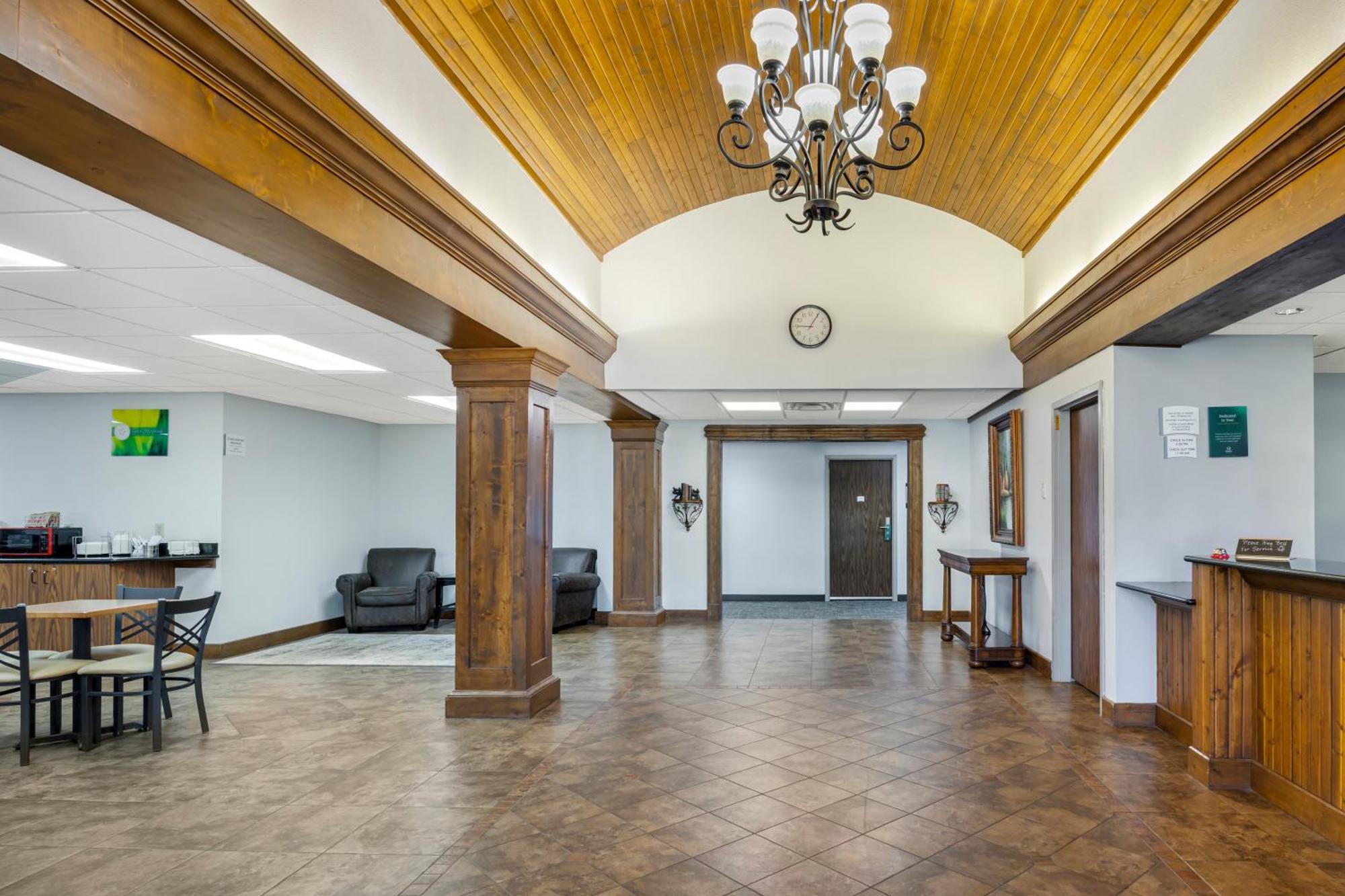Quality Inn & Suites Monterey, Tn - Crossville, Tn ภายนอก รูปภาพ