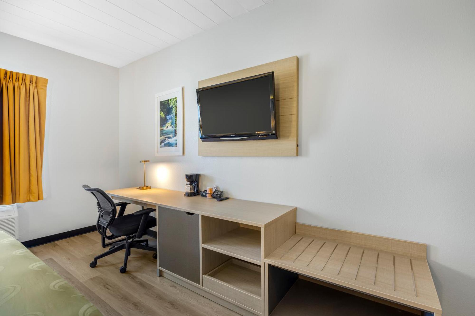 Quality Inn & Suites Monterey, Tn - Crossville, Tn ภายนอก รูปภาพ