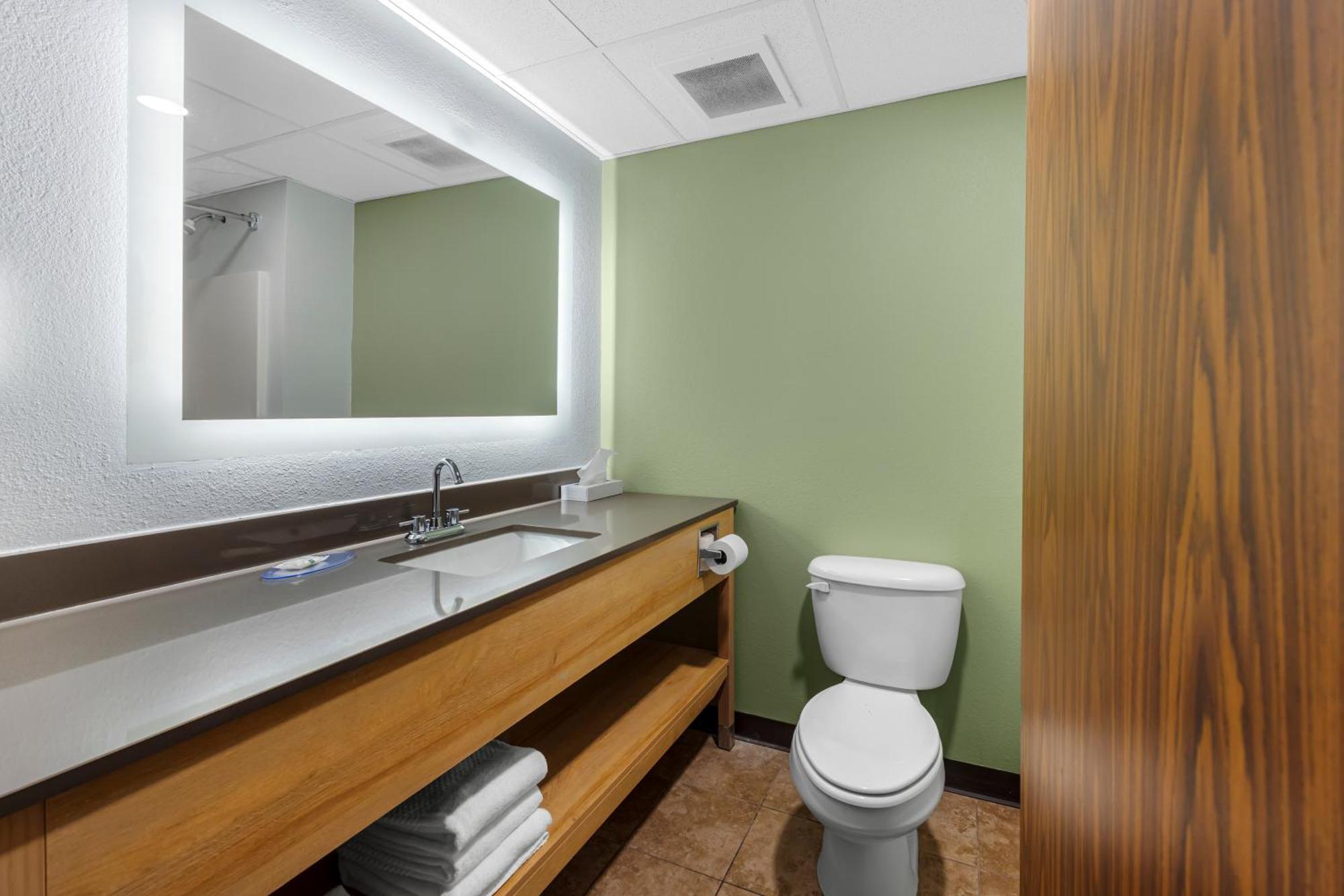 Quality Inn & Suites Monterey, Tn - Crossville, Tn ภายนอก รูปภาพ